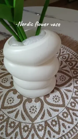Nordic flower vase spiral flower pot plastic #pot #flowervase #vase 