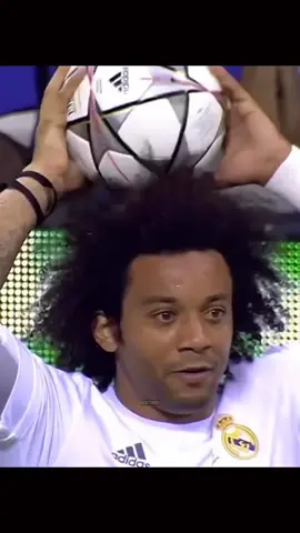 Marcelo's skill magic 🤯😍#marcelo #skills #magic #brazil #footbal 