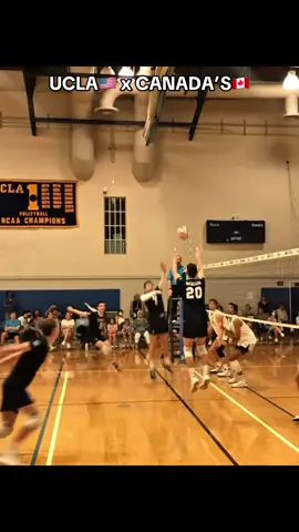 UCLA vs CANAD’S students best moment in one game in volleyball🤯 the last spike is crazy😮‍💨 just wait for the end and write comments to more😱 #volleyball #volleyballusa #volleyballworld #volleyballplayer #volleyballeurope 