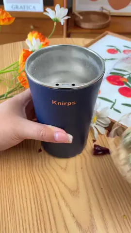 Máy xay hạt công suất lớn nhỏ gọn tiện lợi #dogiadung #dodungnhabep #xh #cuahanggiadung247bn #reviewdogiadung #mayxayhatkhocamtaydanang 