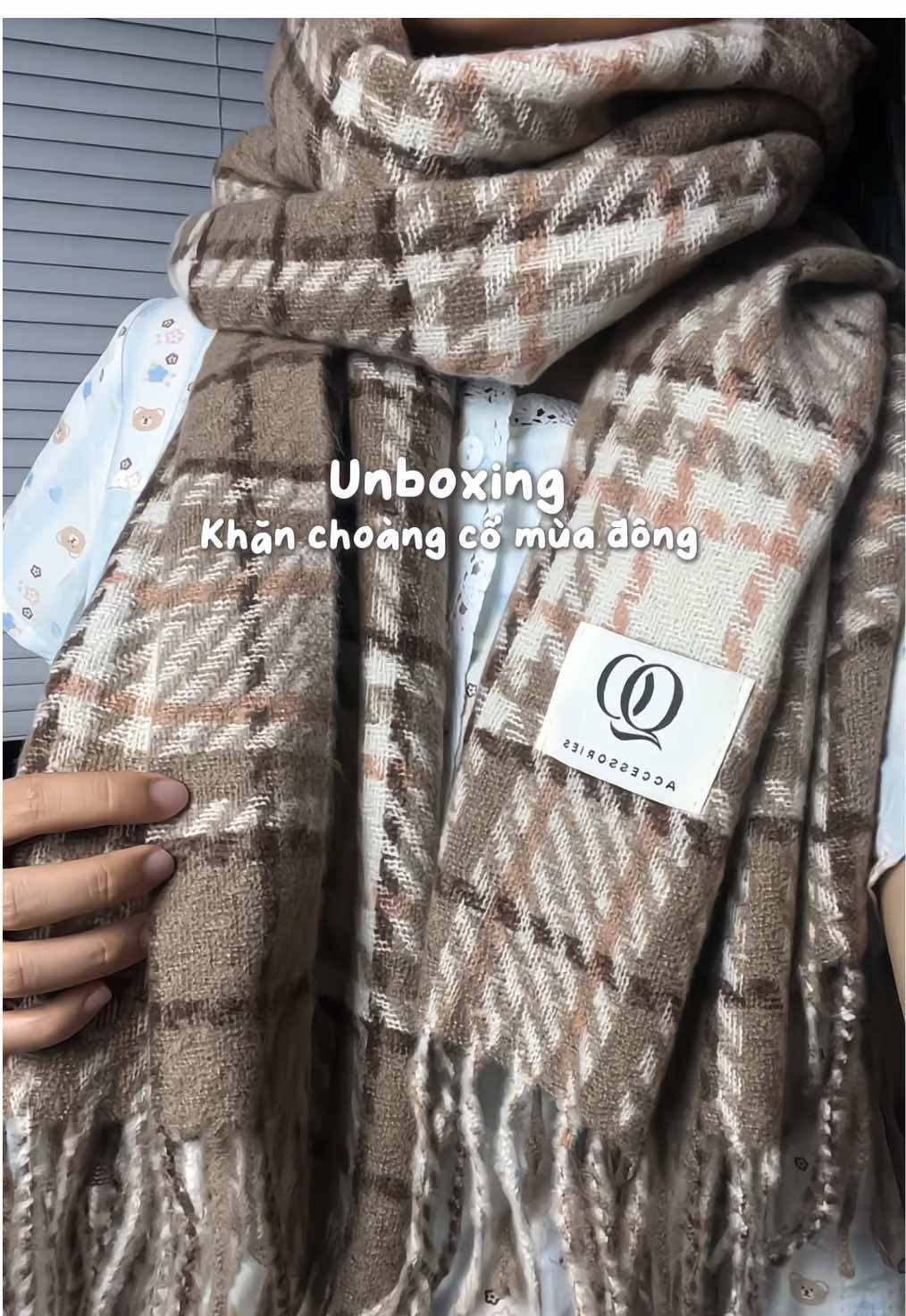 Khăn choàng cổ hoạ tiết sọc phong cách hàn quốc nhiều mẫu cho nam và nữ #unboxing #khanchoangco #khanquangco #khanquangcomuadong #muadong 