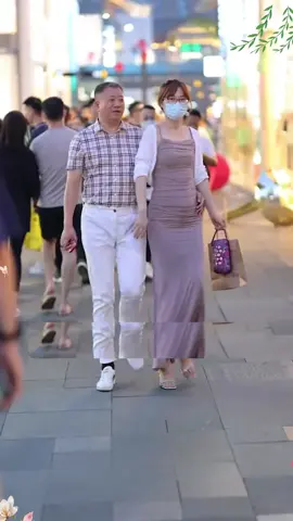 Cô gái cùng bạn trai đi thuê phòng khách sạn cao cấp #sachhay #trietlycuocsong #trietlysong #baihoccuocsong 