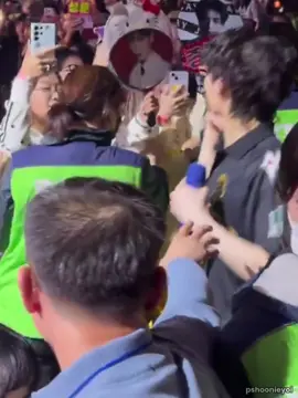 SUNOO'S PARENTS ATTENDED THE CONCERT TODAY🥹 #sunoo #enhypen #fyp #walkthelinefinal  ctto