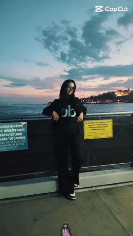 #Streetwear #FashionTikTok #clothingbrand #clothingstore 