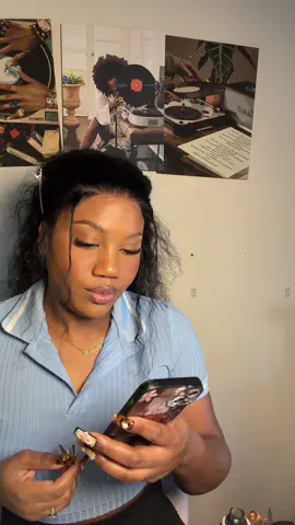 @Miss Wigologist 🇯🇲🇺🇸💇‍♀️ Go check her out.  I have tried and fail I will try again.  Link for the hair will be be in my bio😌😌#wiginfluencer #stylingwigs #amazonwigreview #amazon 