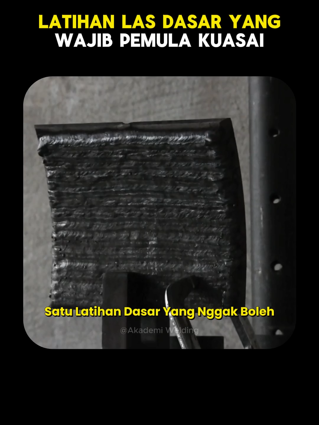 Latihan Las Dasar yang Wajib Welder Pemula Kuasai 📙 Dapatkan E-Book Pengelasan ➡ https://lynk.id/akademiwelding (Link ada di Bio) #akademiwelding #tukanglasindonesia #welderindonesia🇮🇩 #welding #bukupengelasan