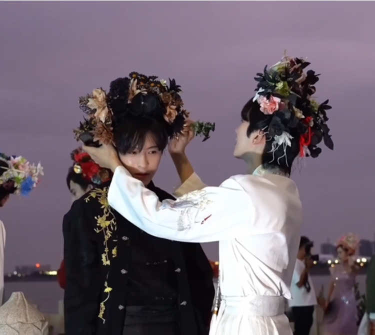 Hóng Vlog quá đi 😍😍😭😭 #kipukaqiu #eliothuang #huangxing #qiudingjie #xingqiu 