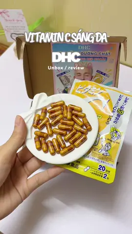 Bí quyết bà không cần bôi thoa nhiều mà da vẫn trắng sáng mịn màng nhờ vitamin C của nhà @DHC Vietnam 🍋‍🟩🍎#unboxlawow #vitaminc #dhc #dhcvietnam #sangda 