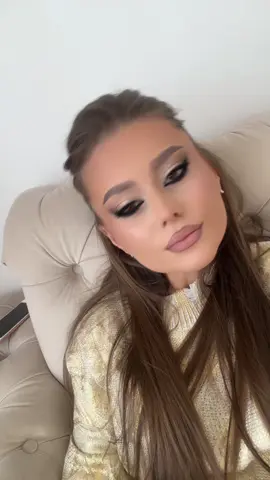 #oana_lariisa 