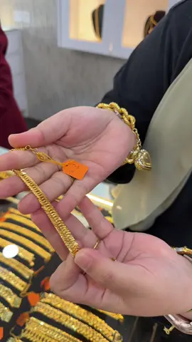 Gelang Lipan 0.8cm hot item. Grab selalu ter selahi ada stok #emassadurbatini #emassadurbatinikotabharu #emasmurahkotabharu #kedaiemasmurahkotabharu #gelang 