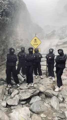 🥷🏻🥶 #4u #kawahcandradimuka #cemorokandang 