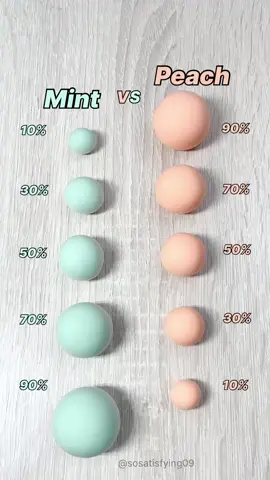 Mint or Peach? 🌿🍑 Both colors are just mesmerizing😍  Which one would you pick? #colormixing #paintmixing #satisfying #colors #creativecolors 