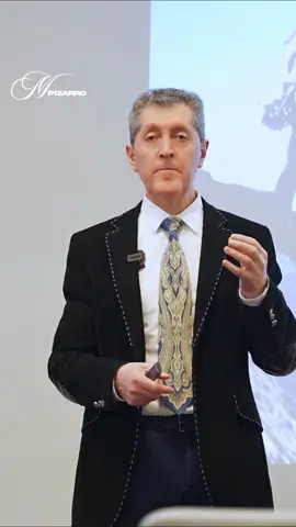 Success starts with mindset: act on your opportunity today, or risk waiting for a perfection that never comes 🔗 @mariopizarroofficial #fyp #explore