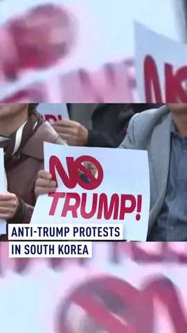 Over a thousand protesters gathered in South Korean capital Seoul, angry with US President Donald Trump for demanding their country pay $350 billion upfront in investment in the US as part of a tariff deal. Trump is set for talks in South Korea this week with various countries. #trump #southkorea #protest