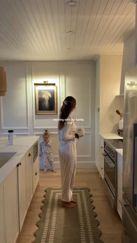 I just love our mornings 💕