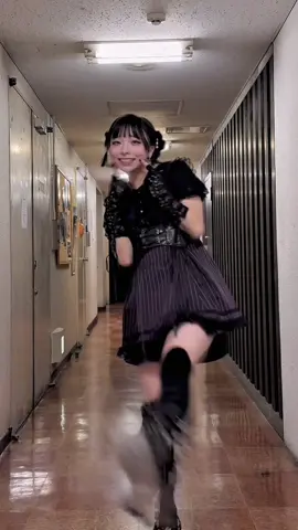 みんなが一番好きなアニメある？そして誰か一緒に踊ってくれ…#NARUTO #シルエット