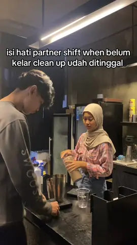 belum kelar udah ditinggal aja 😃,  #fyppppppppppppppppppppppp #placetogomalang #baristaproblems #dailylife #tjakap 