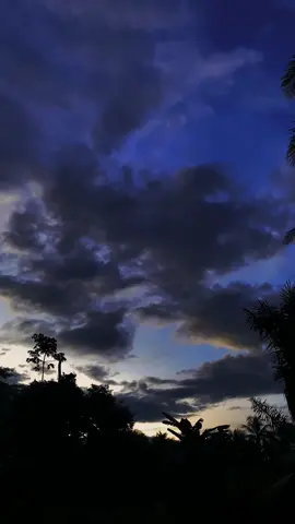 Blue hour 💙 #fyp #langit #awan #astrophile #nature 