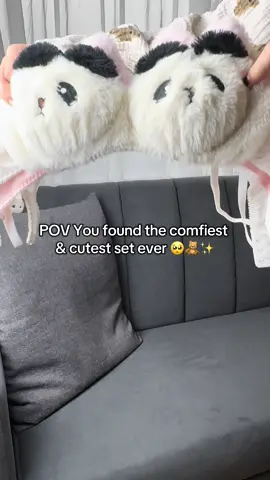 This is so far our comfiest set ever 🥺🐼 #winterfashion #outfit #christmas #giftideas #boyfriends #pijama #girlfriend 