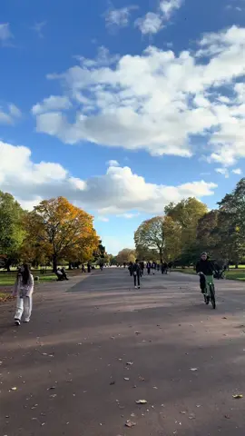 #الشعب_الصيني_ماله_حل😂😂 #لندن #لندن🇬🇧 #explore 