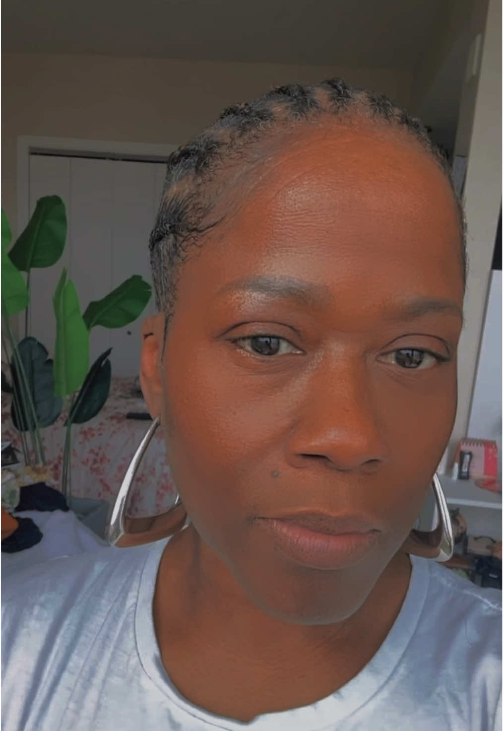 Monthly wig prep for the show. Growing up, Saturdays were for… 1. Cleaning. 2. Hair Maintenance. 3. Ironing your Sunday attire. 4. Studying your Sunday School lesson. Create an amazing day 💜🌻