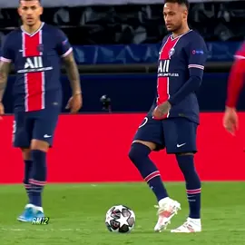 A arte de humilhar: Neymar.                                                    #uefachampionsleague #uefa #football #fy #viral 