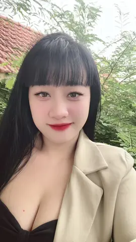 Chịu . 🤣🤣🤣 e sợ chết lắm .