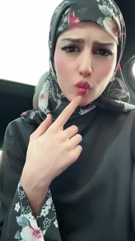 خالي نقد على الاغنية😭😭