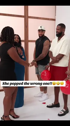 She popped him and got popped at the end😂🤣🤣#poptheballoonorfindlove 