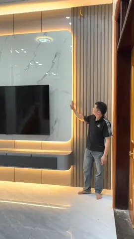 hoàn thiện vách tivi tủ cầu thang bếp cho khách #xuhuong 