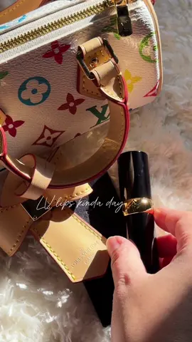 Just a little luxury to start my weekend right 💋@Louis Vuitton  #louisvuitton #lv #lipstick #luxurymakeup #momglow  