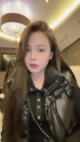 :)))) hẹ hẹ hẹ 