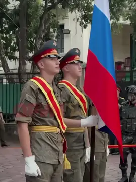 Mê mã hộ cờ phải này quá ạ 🐻🌹 .  .  .  #vladislavefimov #a80 #quandoinga🇷🇺 #quandoinga #fyp