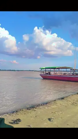 #ဧရာဝတီမြစ်ကမ်းဘေး🥰#မင်းဒို့မကြီး #ကျမရဲ့အပြုံးမှာအေးချမ်းပါစေ😊 