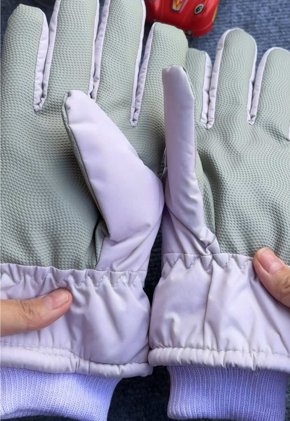 Gang tay mùa đông chống nước có lót lông ấm áp#fyp #viralvideo #xuhuong #fypシ゚viral #viral 