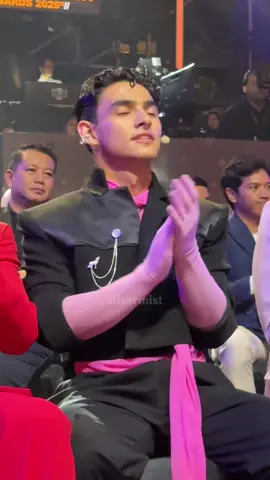 Sedeket itu kamu harr 🫵🏻🥹🫶🏻 #harryvaughan #harryvaughanofficial #harryagz #sctvawards #harryvaughan 