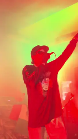 Algo bien en el concierto del zxmyr @Zxmyr.oficial #zxmyr #toserone #alzada 