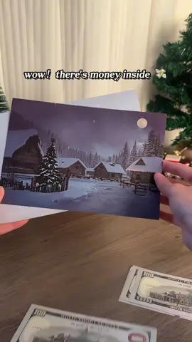 I think that the gift is nice#christmas #tiktokmademebuyit #christmascard #card #christmasgiftideas 