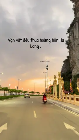 Đừng bỏ lỡ hoàng hôn #halong #xuhuong #fyp 