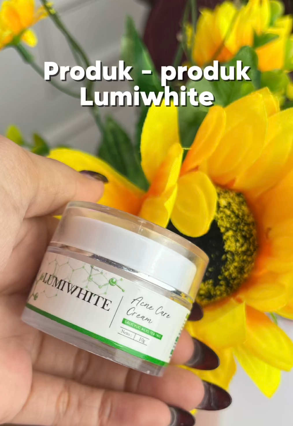 hehehe maapkan Minwhite 🤭🫰🏻 #lumiwhite #lumiwhiteskincare #lumiwhitebeauty #skincarelokal #feelthebright 