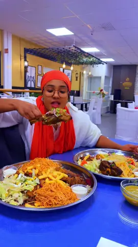 #tiktoklive #aaran Restaurang #somalitiktok #
