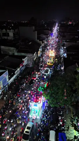 Bandung malam ini menyala ✨ Pawai kendaraan hias dalam rangka HJKB yang ke 215 🙌 .. .. #ibk2025 #bandung #infobandungkota #ibkmedia