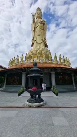 วัดไต้หวันในกรุงเทพมาดูกัน #เทรนด์มาแรงในtiktokวันนี้  #tiktokพาเที่ยว #สายมู  #ที่เที่ยวกรุงเทพ  #วัดฝอกวงซัน
