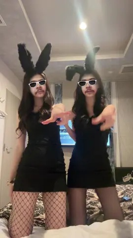 今年はバニーちゃん🐰🖤 #ハロウィン #コスプレ #fff 