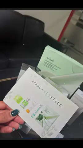 Ordena en Yesstyle con el código AMANDAAX5  No hay una persona más feliz que yo.  Thanks for this @anua_global @YesStyleInfluencers  Esto es solo el comienzo  #contentcreator #creadoradecintenido #skincare #yesstyle #beauty 