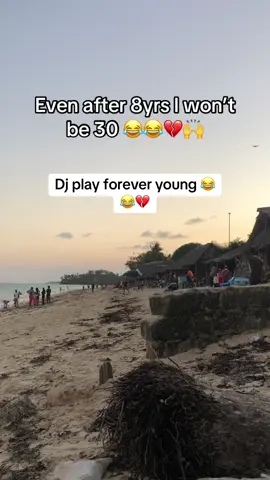 Even after 8yrs I won’t be 30 😂💔. Forever young 💙 #fyp #viral #foryou #foreveryoung #foryoupage 