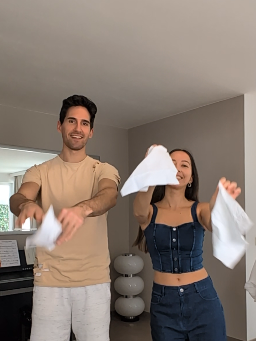 Dieser Trend ist einfach funny 😆 #dance #trend #lustig #couple 