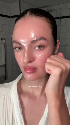 the og viral korean collagen mask that literally melts into your skin @Biodance @Biodance Store US collagen mask ad #biodanceuk #glassskin #collagenmask #glowyskin #koreanskincare
