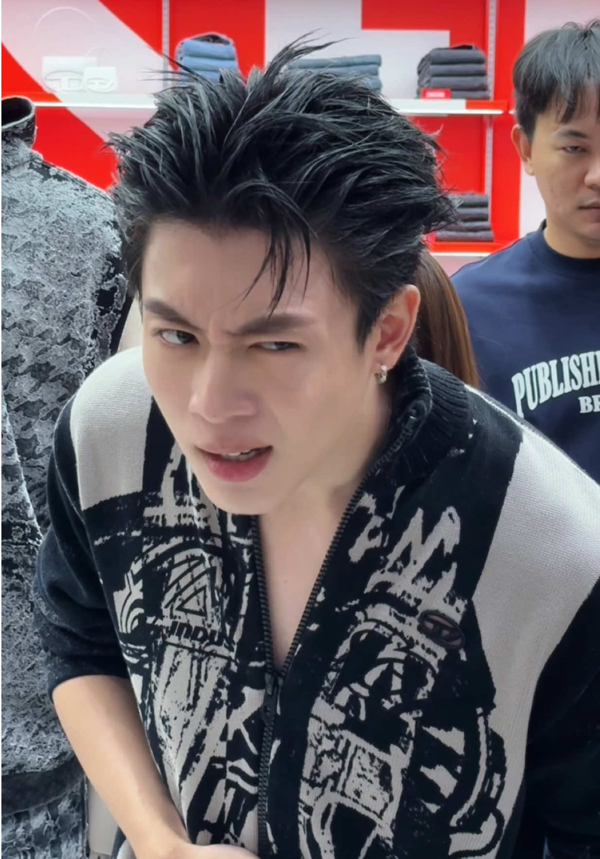 แล้วจะมีเพลงไหนที่มันเหมาะกับแกกว่านี้อีก @new_chayapak #NEWCHAYAPAK #fyp #foryou 