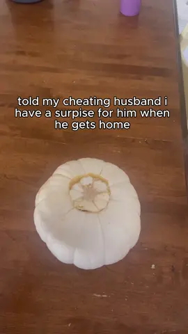Asking for a divorce. 😌 #cheater #tinder #breakup #cheatinghusband #fyp 
